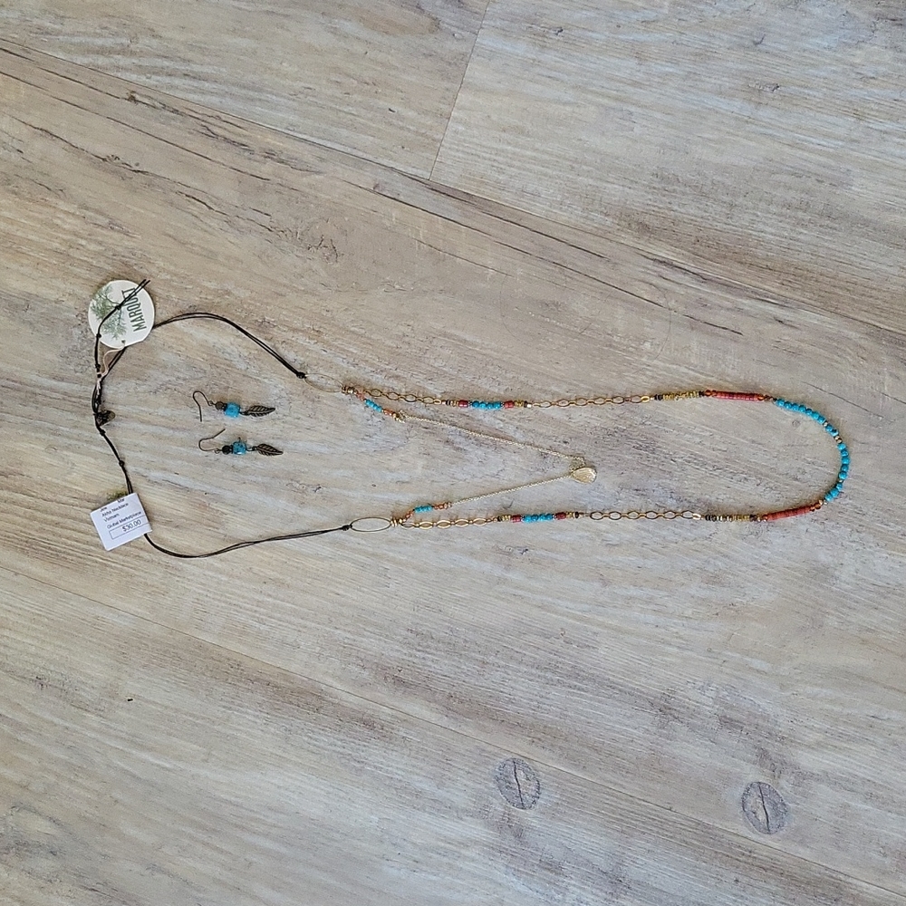 Long beaded neclace and earrings